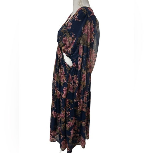 Sofia Jeans Women's Cutout Maxi Dress with sheer Long Sleeves Size 3X - Picture 5 of 9